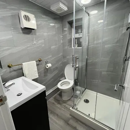 Apartment In St Denys Southampton Exterior photo