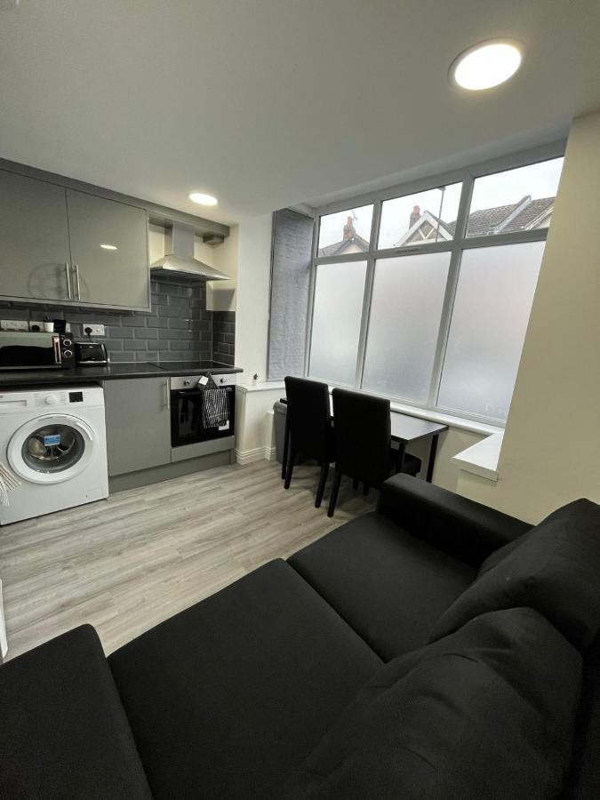 Apartment In St Denys Southampton